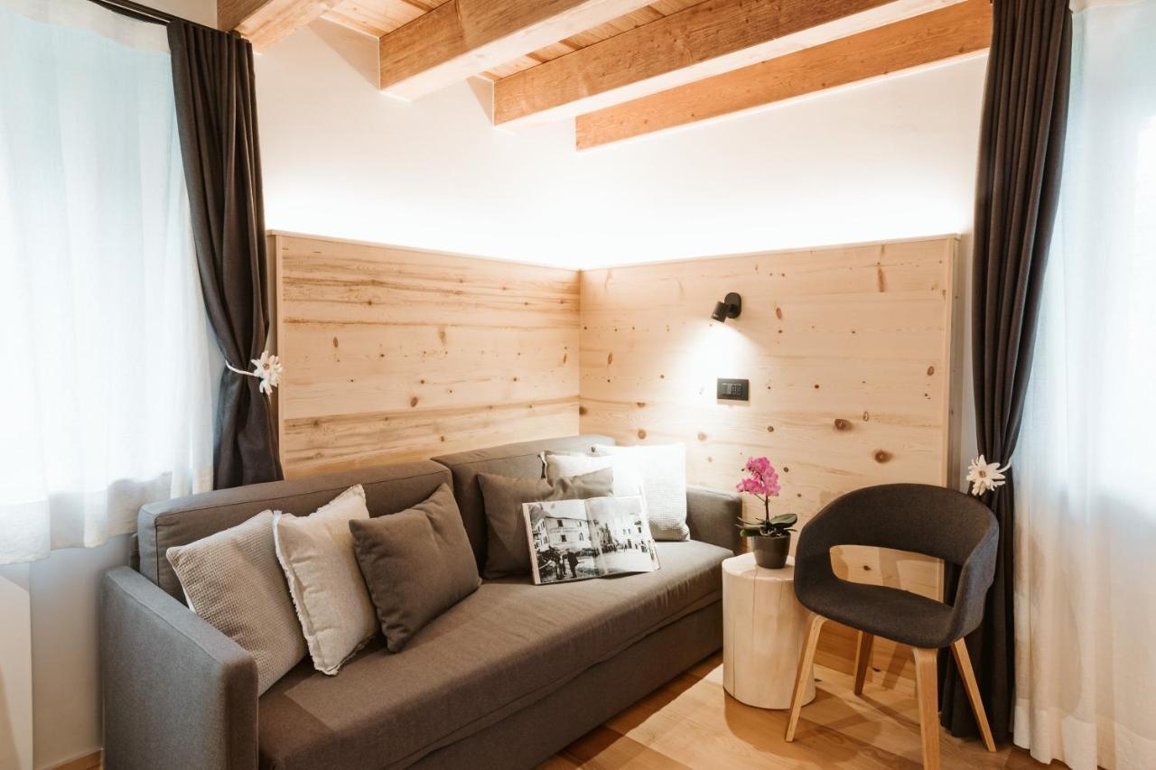 Pimont Alpine Chalet Madonna di Campiglio Exterior photo