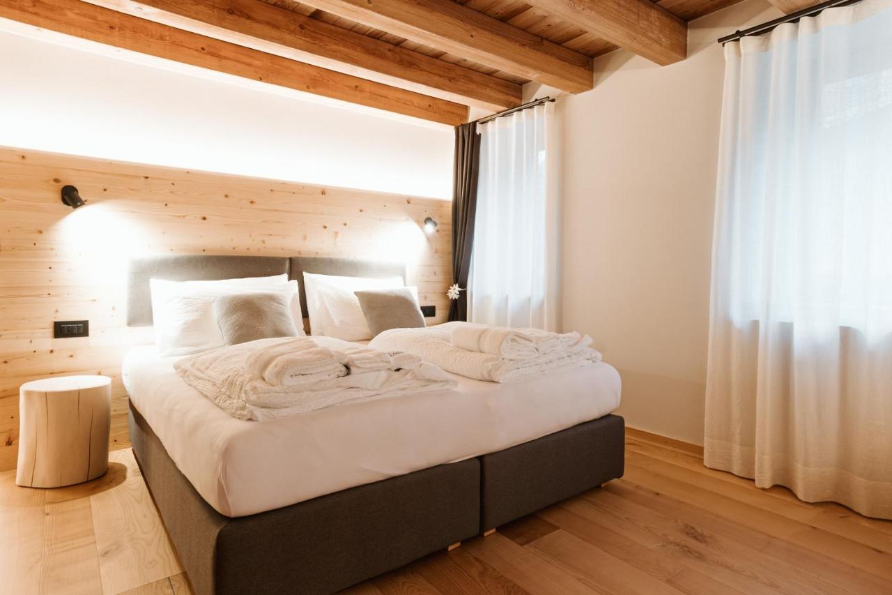 Pimont Alpine Chalet Madonna di Campiglio Exterior photo