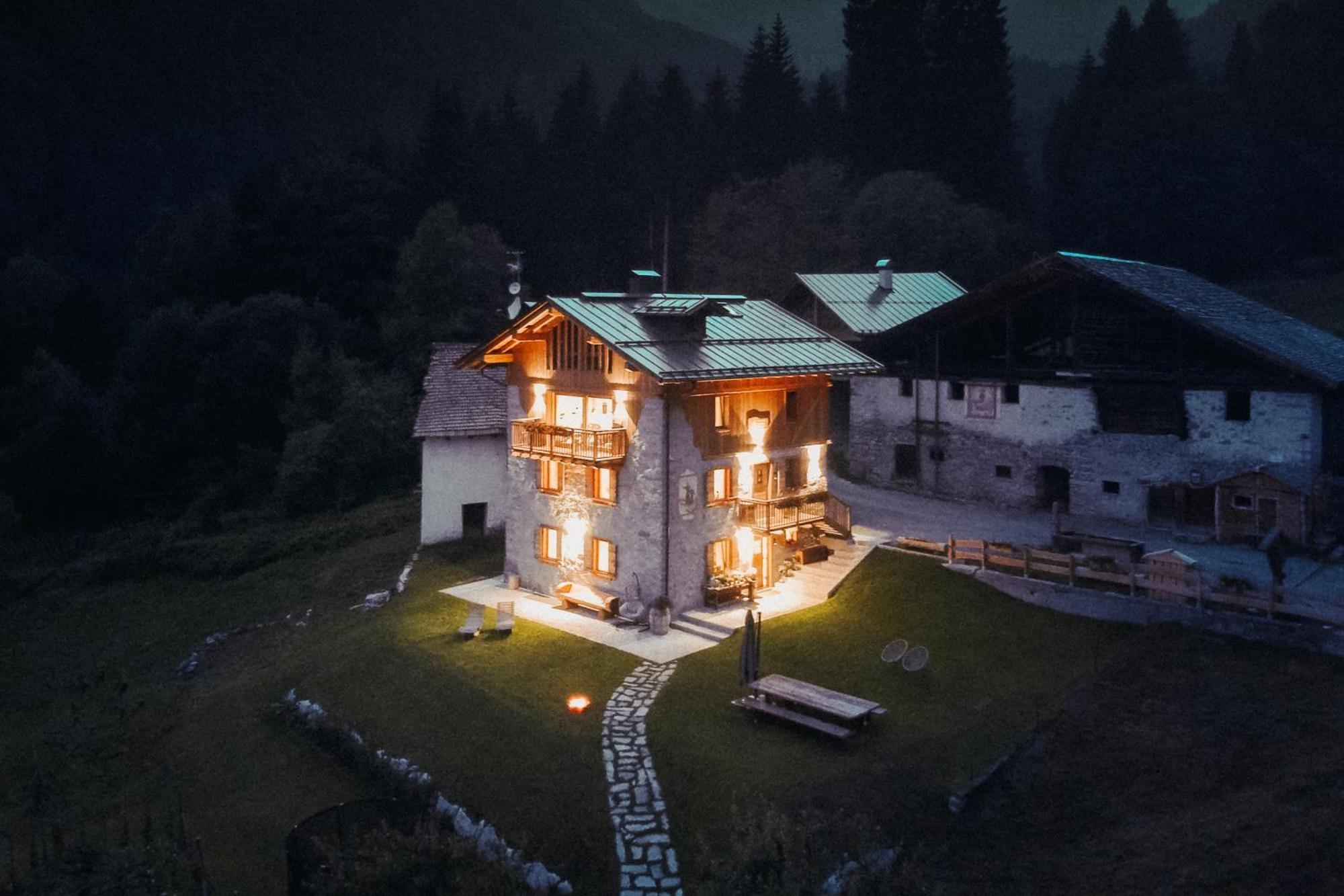 Pimont Alpine Chalet Madonna di Campiglio Exterior photo
